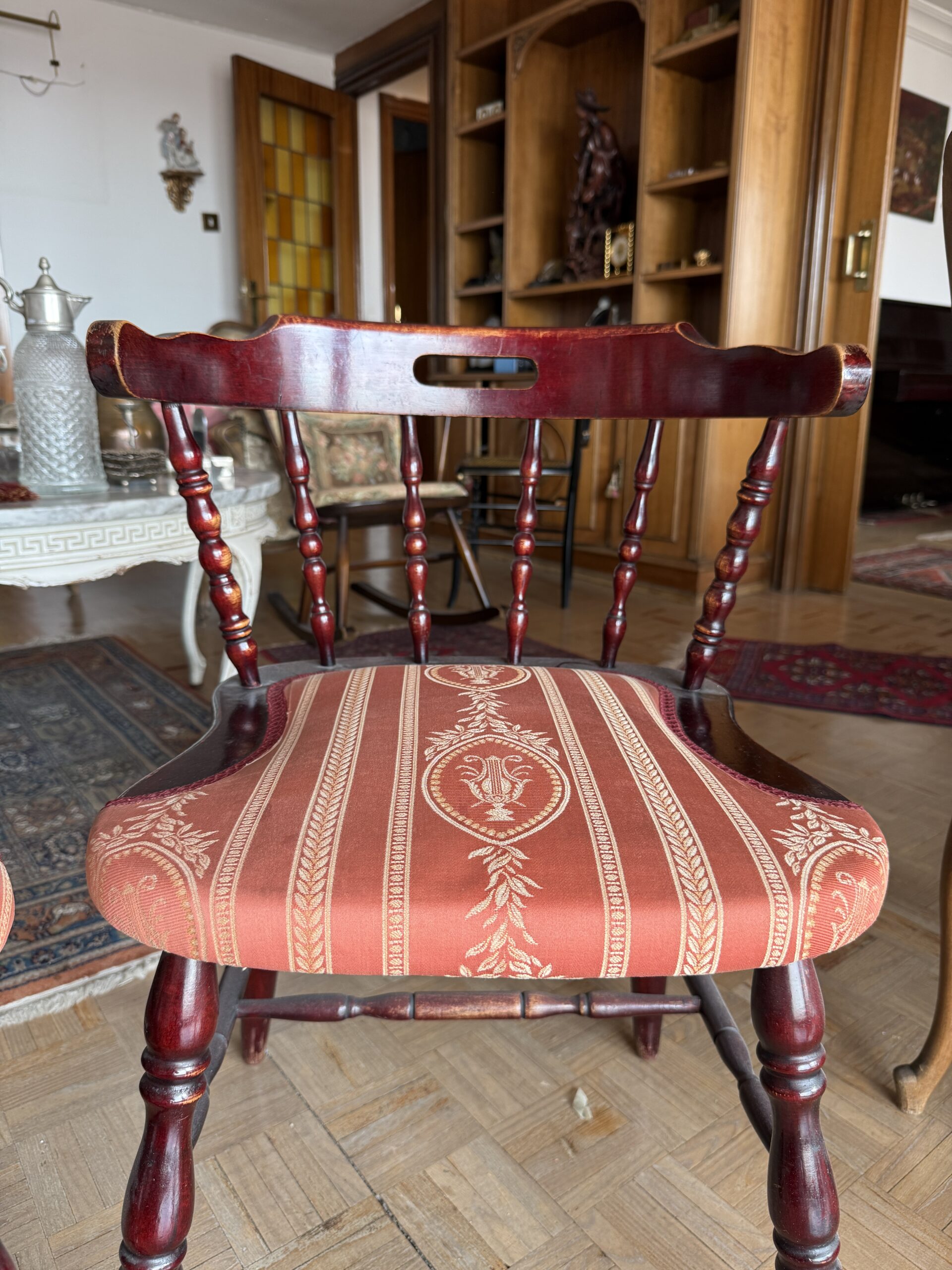 Pareja de sillas de madera torneada - Imagen 4