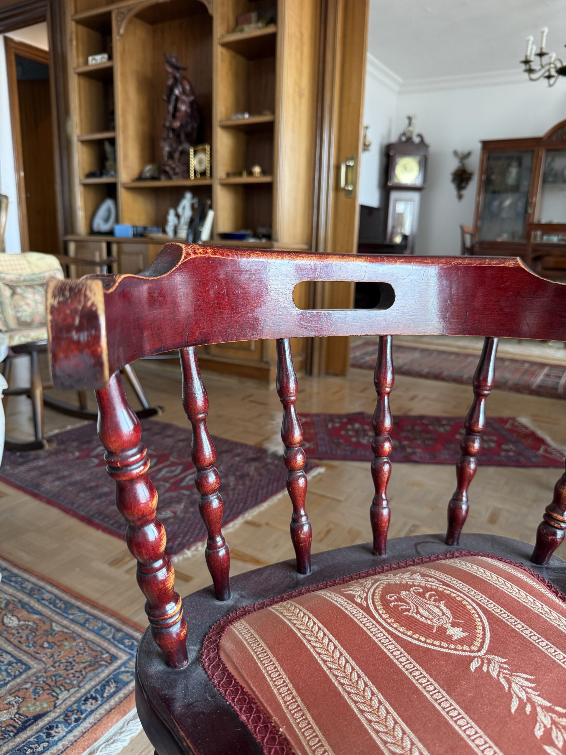 Pareja de sillas de madera torneada - Imagen 5