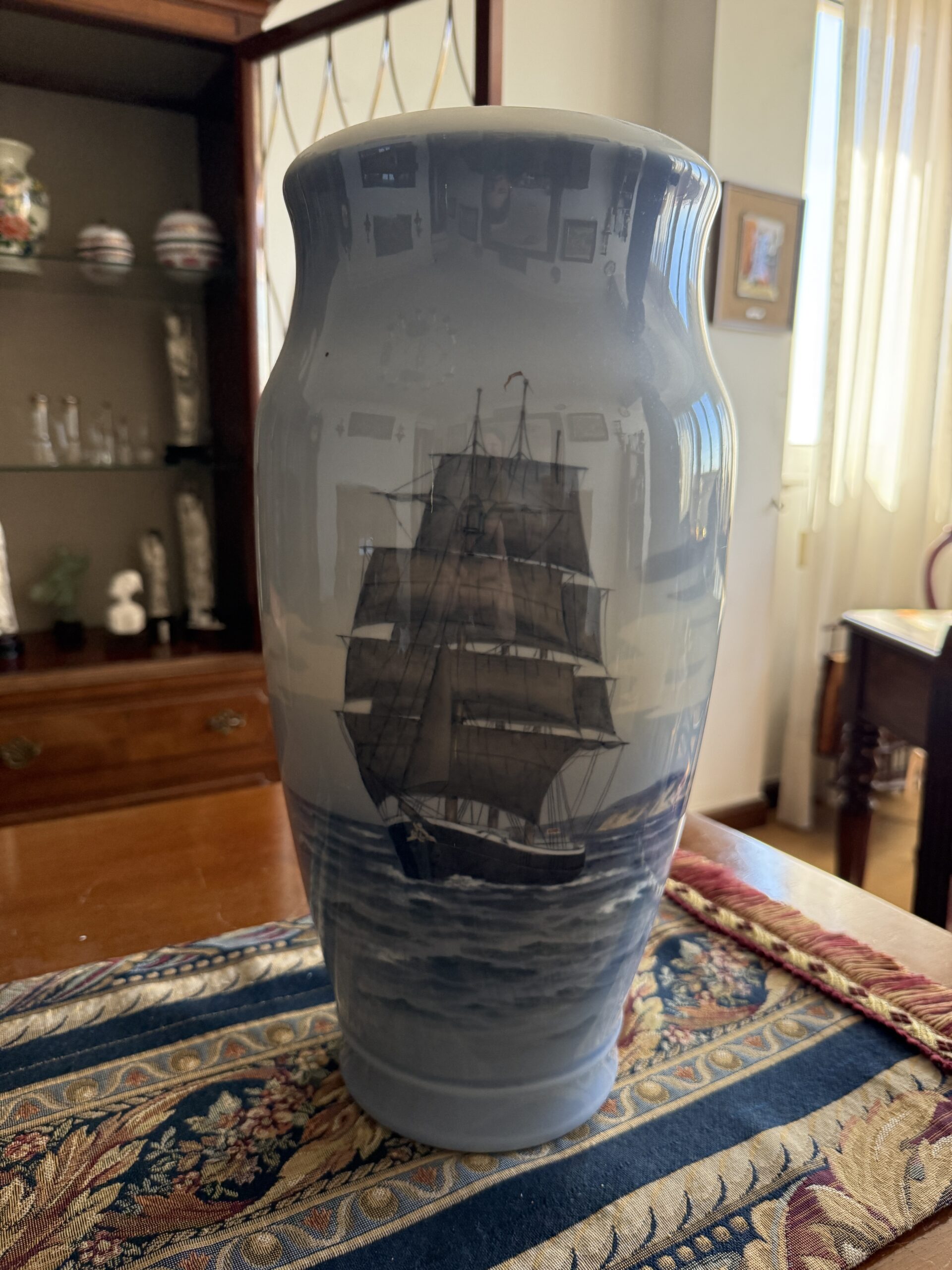 Jarrón estilo náutico con velero