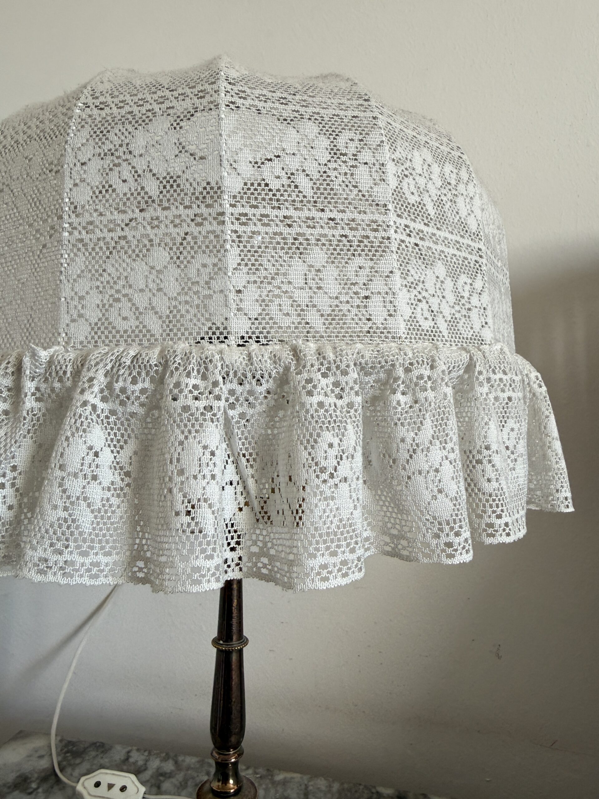 Lámpara de sobremesa vintage con pantalla de encaje (x2) - Imagen 5