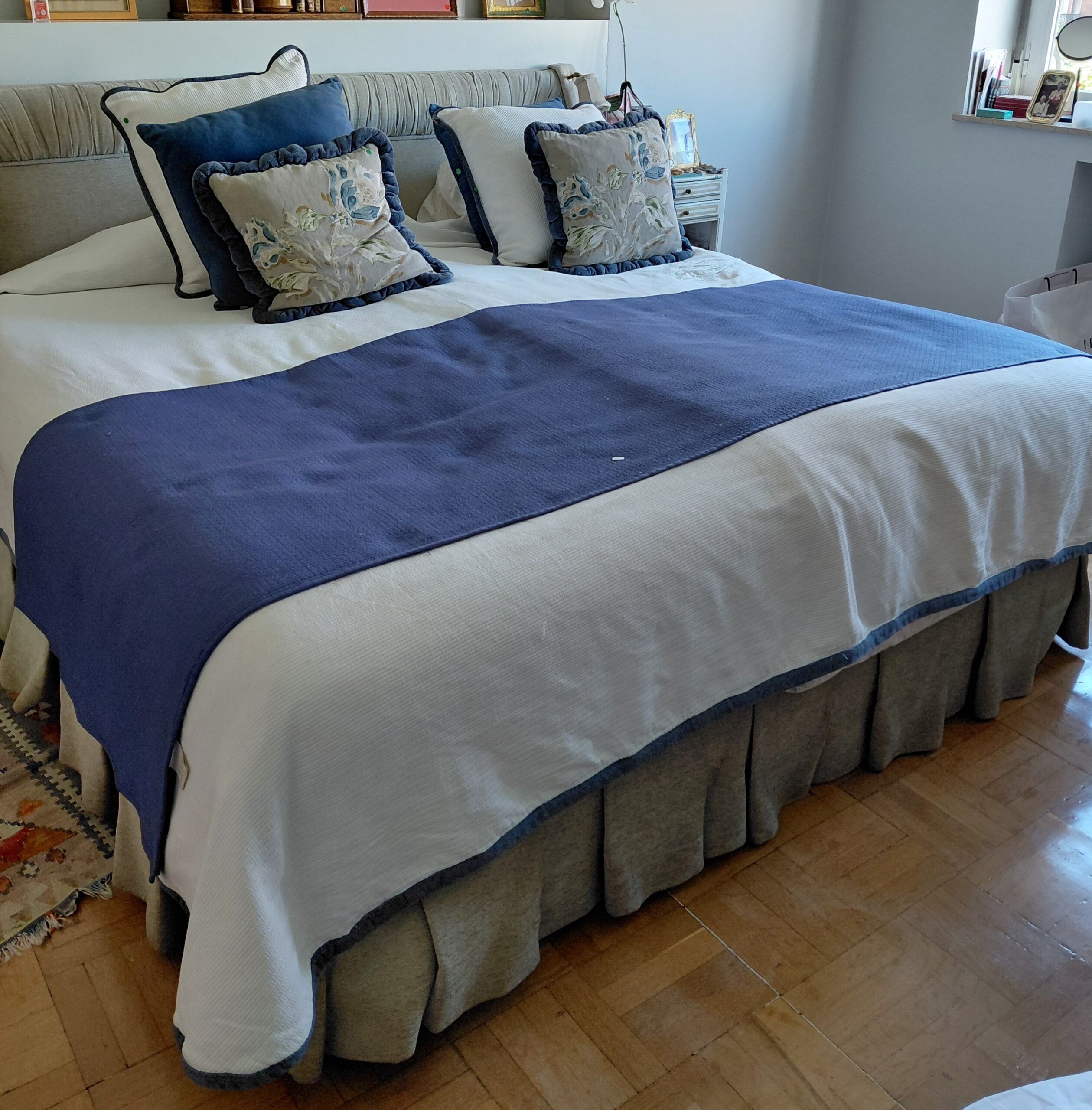 Cama de Matrimonio Completa: Colchón, Estructura, y Cubrecanapé - Imagen 2