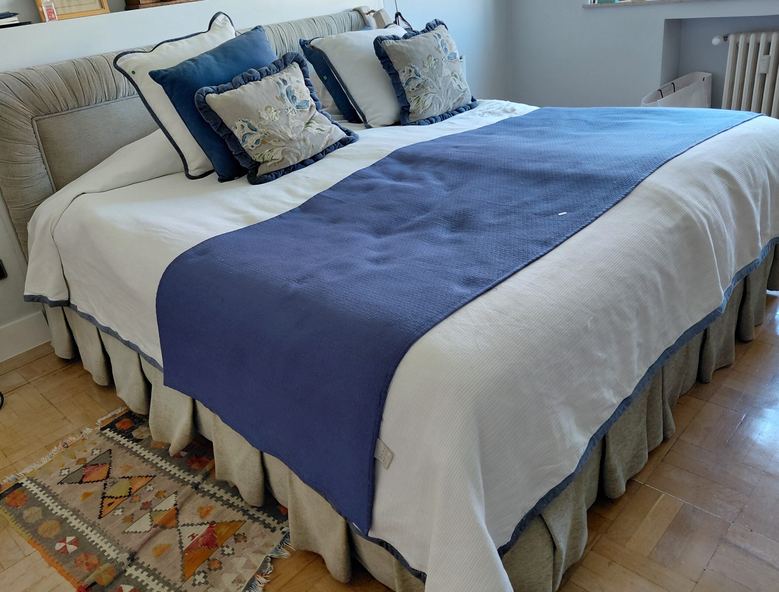 Cama de Matrimonio Completa: Colchón, Estructura, y Cubrecanapé - Imagen 3