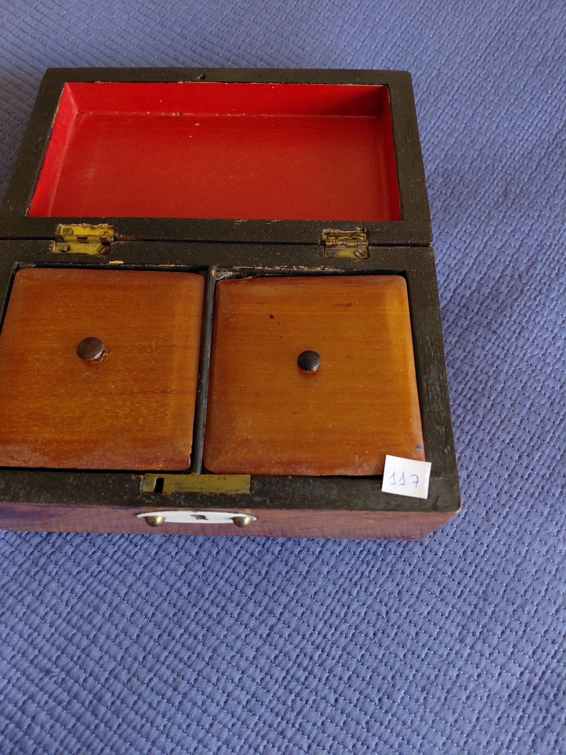 Caja Alhajero de Madera con Detalles en Latón y Hueso y Doble Compartimento - Imagen 3