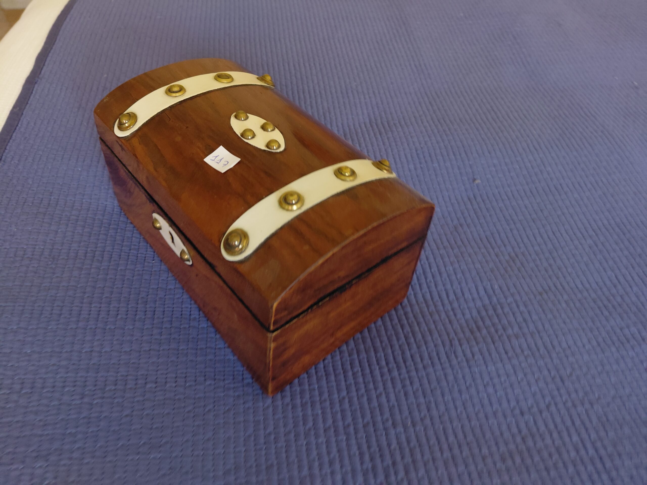 Caja Alhajero de Madera con Detalles en Latón y Hueso y Doble Compartimento