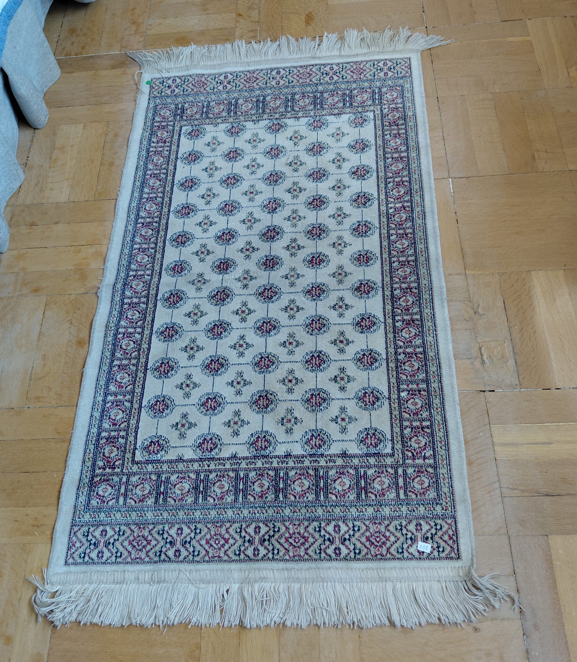 Alfombra de Pasillo o Pie de Cama de Inspiración Oriental y Cenefa Geométrica - Imagen 2