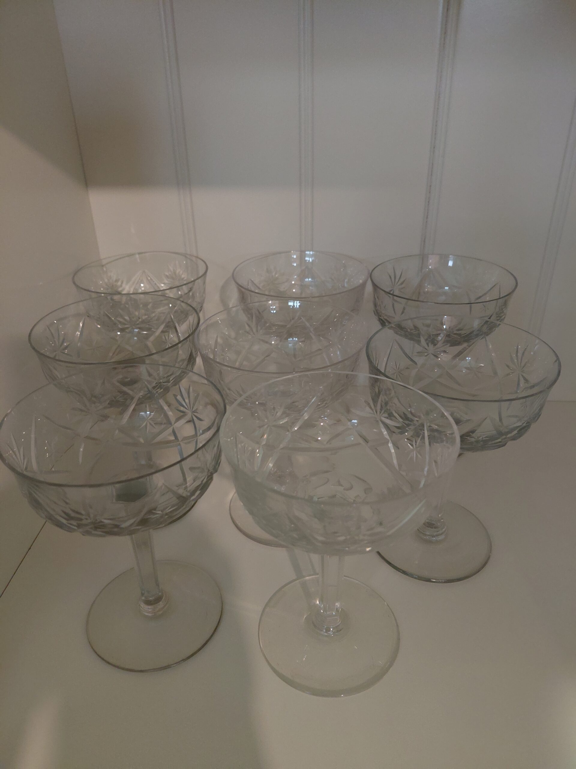 Set de 8 Copas de Champán o Postre de Cristal Tallado Estilo Retro