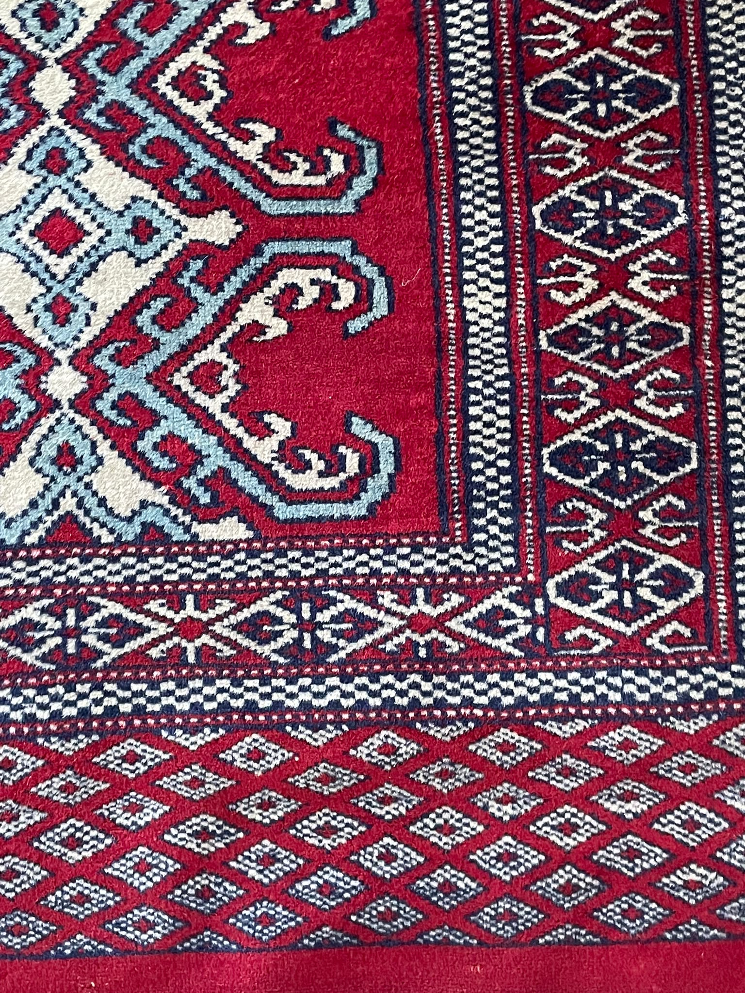 Alfombra de Pasillo Larga de Estilo Oriental