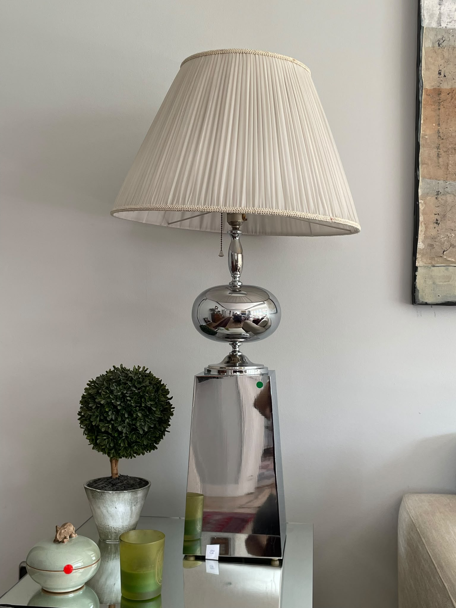 Lámpara de Salón de Diseño Chic con Base de Espejo