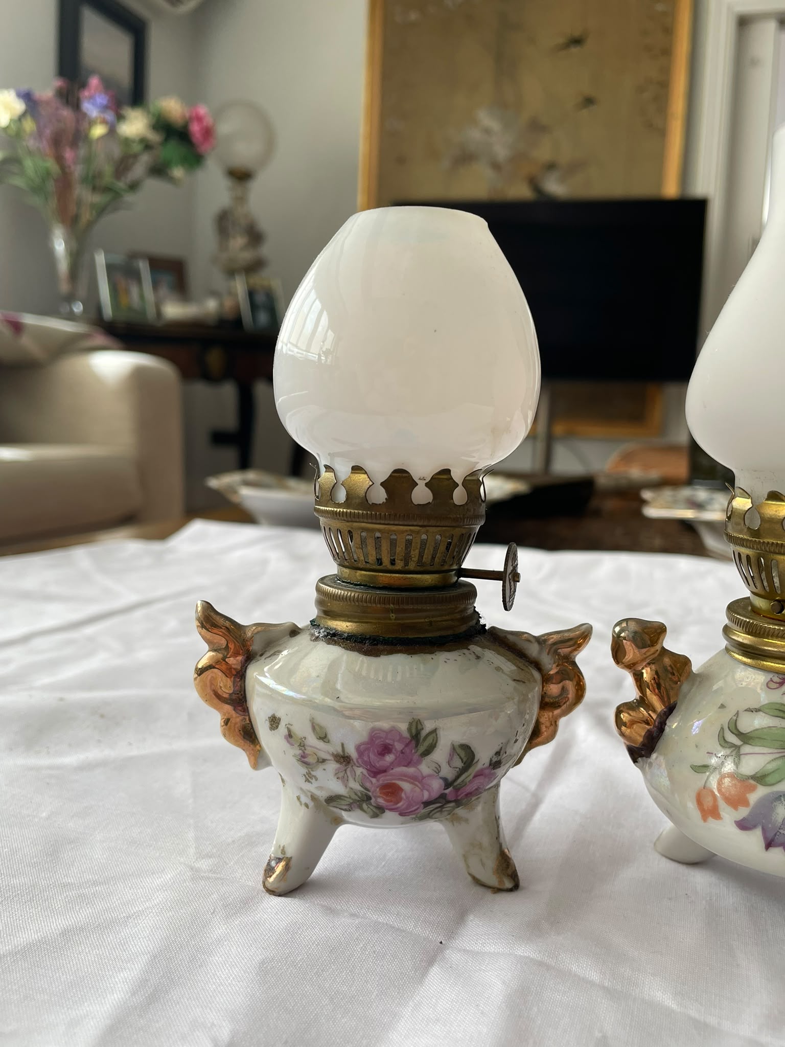 Pareja de Mini Quinqué Vintage de Porcelana - Imagen 5